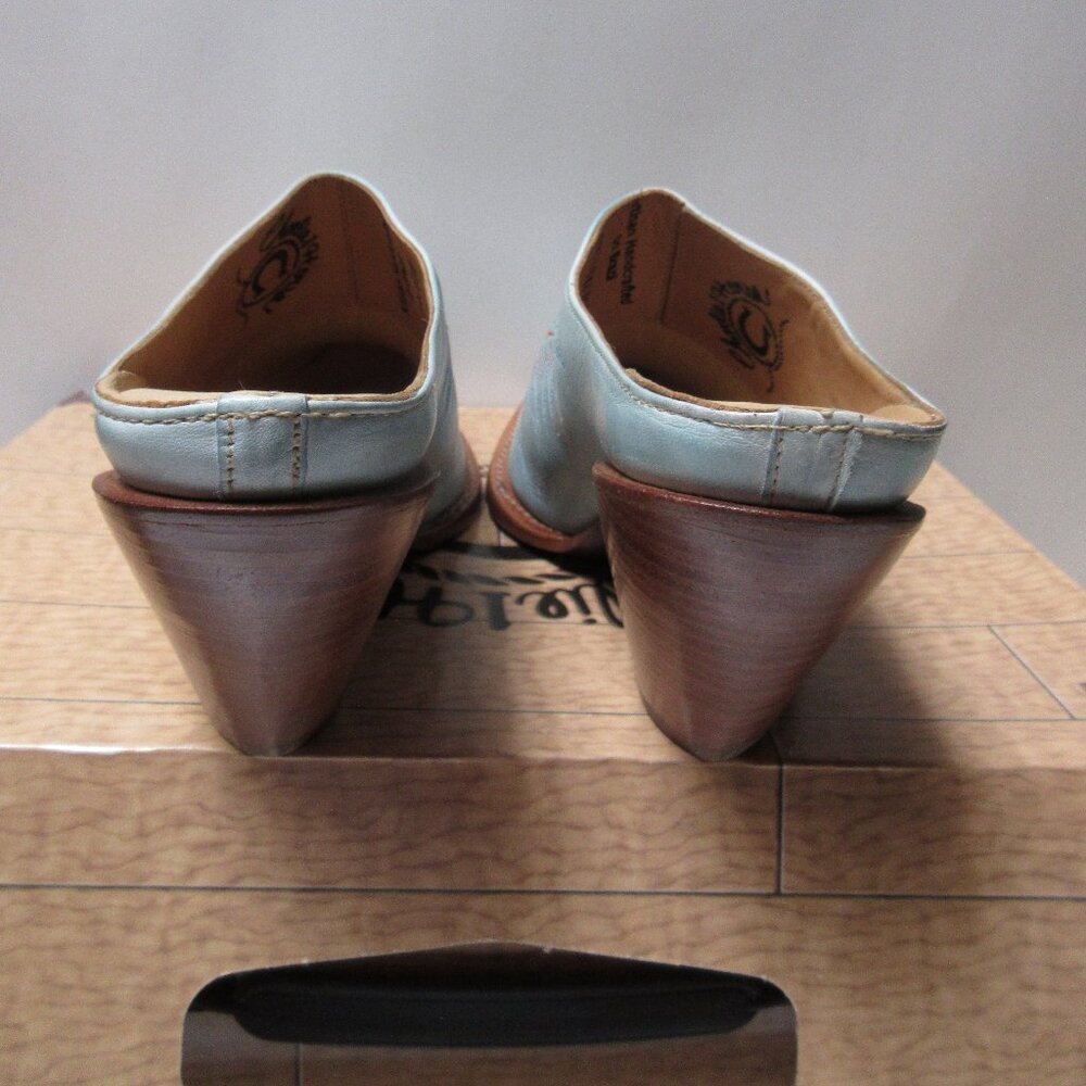 Lucchese Light Blue & Red Embroidered Leather Mules - Picture 7 of 11